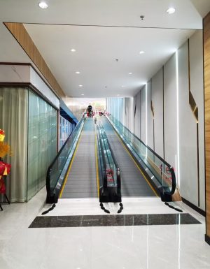自动扶梯